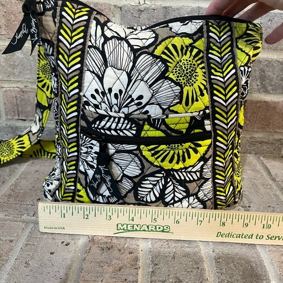 Vera Bradley - Picture 3 of 10